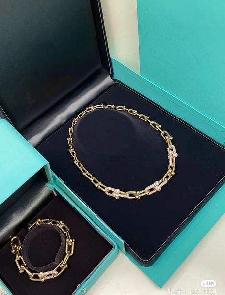 clovers necklace bracelet gradual change designer jewelry bracelets ring women men couple fashion gold silver woman designer chain earrings
clovers necklace bracelet gradual change designer jewelry bracelets ring women men couple fashion gold silver woman designer chain earrings