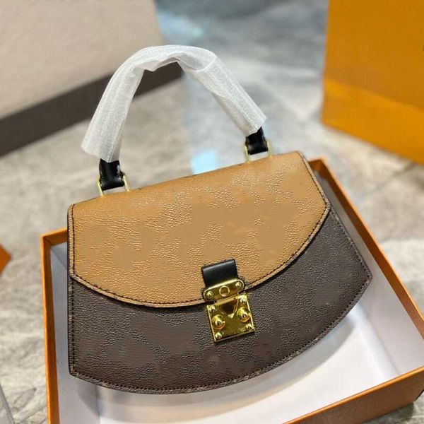 designers totes envelope bag clutch shoulder bag fashion women love you handbag classic zipper pocket purse square flap underarm wallets
designers totes envelope bag clutch shoulder bag fashion women love you handbag classic zipper pocket purse square flap underarm wallets