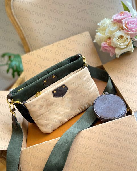 5a fashion fluffy 3-in-1 mahjong bag women bag flap shoulder bag large capacity embroidery logo official original luxury designer brand
5a fashion fluffy 3-in-1 mahjong bag women bag flap shoulder bag large capacity embroidery logo official original luxury designer brand