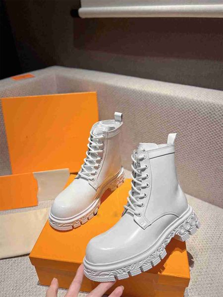 2022 luxury baroque ranger boots martin boots mens designers fashion lace up chunky rubber leather outdoor combat boot flat shoes, Black
2022 luxury baroque ranger boots martin boots mens designers fashion lace up chunky rubber leather outdoor combat boot flat shoes, Black