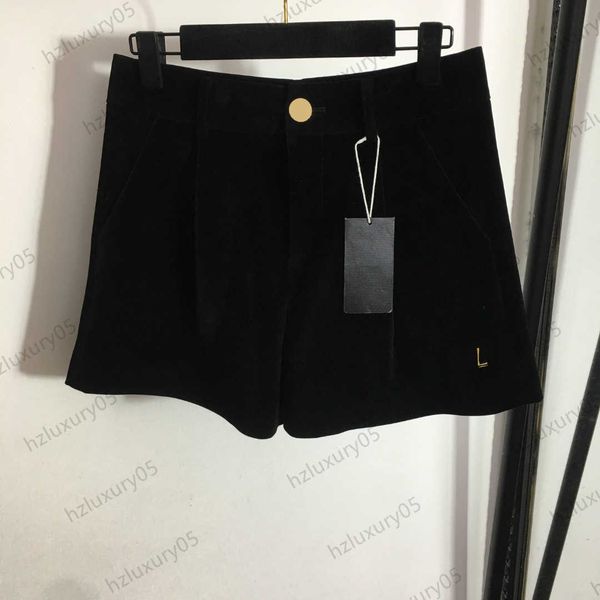 women shorts velvet fabric metal logo decoration casual shorts solid color slim custom made buttons slimming short pant simple style brand w, White;black
women shorts velvet fabric metal logo decoration casual shorts solid color slim custom made buttons slimming short pant simple style brand w, White;black