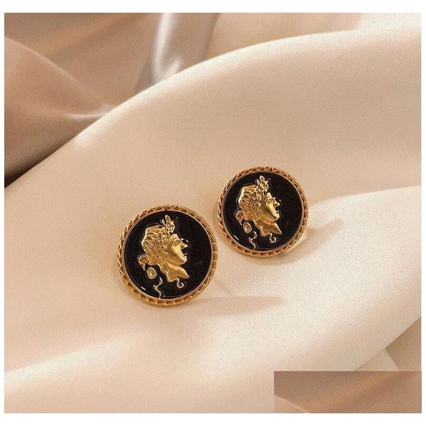 stud fashion jewelry s925 sier post earrings coin character stud drop delivery dht8l, Golden;silver
stud fashion jewelry s925 sier post earrings coin character stud drop delivery dht8l, Golden;silver