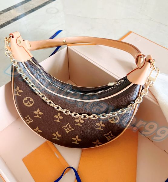 designer loop m81098 half moon peas shoulder bag clutch latest handbag luxury fashion women's men two shoulder straps metal chain tote
designer loop m81098 half moon peas shoulder bag clutch latest handbag luxury fashion women's men two shoulder straps metal chain tote