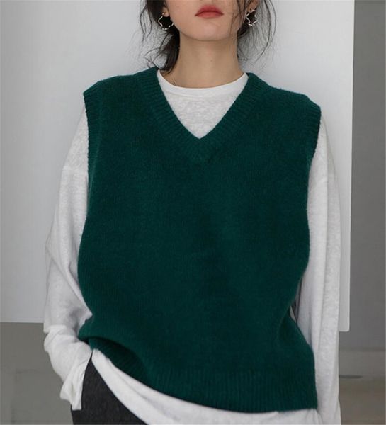 women's vests vintage retro sleeveless simple design femme spring v neck knitwear basic sweater vest women classic korean solid 221202, Black;white
women's vests vintage retro sleeveless simple design femme spring v neck knitwear basic sweater vest women classic korean solid 221202, Black;white