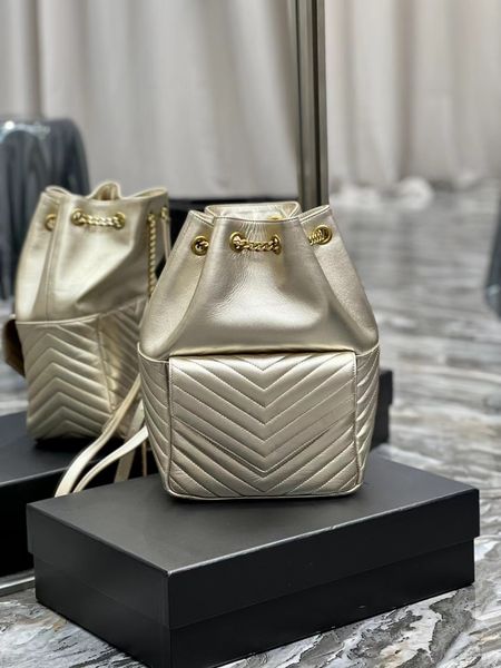fashion job quilting backpacks chain shoulder bags v-shaped suture pack handbag designed luxury crossbody bag 5a high-capacity shopping purs
fashion job quilting backpacks chain shoulder bags v-shaped suture pack handbag designed luxury crossbody bag 5a high-capacity shopping purs