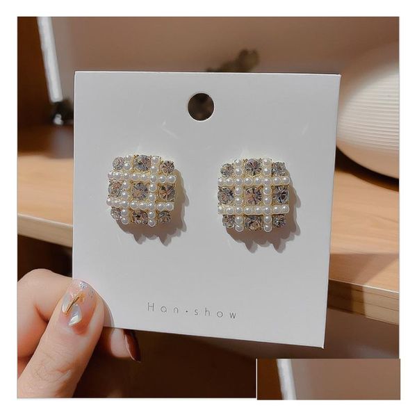 stud fashion jewelry s925 sier post earrings faux pearl beads rhinstone geometric square stud earring drop delivery dhupn, Golden;silver
stud fashion jewelry s925 sier post earrings faux pearl beads rhinstone geometric square stud earring drop delivery dhupn, Golden;silver