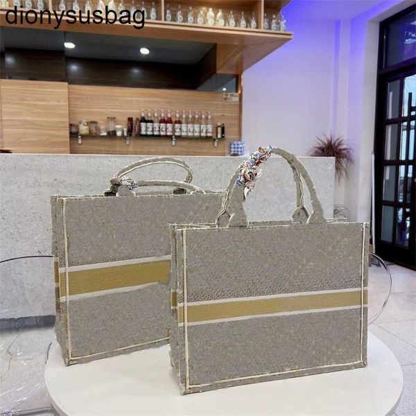 wholesale handbag luxurys designers book shopping bag fashion woman canvas tote embroidery handbags oblique old flower shoulder
wholesale handbag luxurys designers book shopping bag fashion woman canvas tote embroidery handbags oblique old flower shoulder