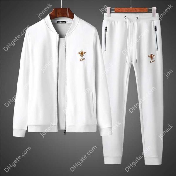tracksuits men's two piece suit sportswear long sleeves embroidered baseball collar pants autumn and winter style, Gray
tracksuits men's two piece suit sportswear long sleeves embroidered baseball collar pants autumn and winter style, Gray