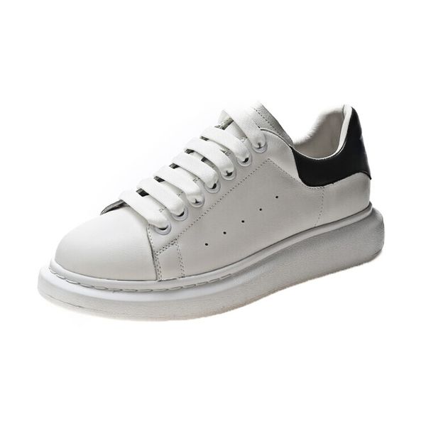 women's thick soled bowling shoes suitable for european and american sports in all seasons
women's thick soled bowling shoes suitable for european and american sports in all seasons