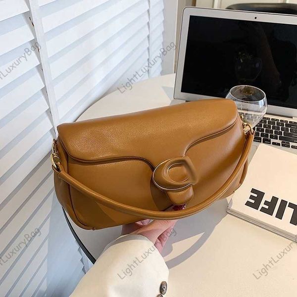 clouds underarm bag designer soft shoulder crossbody fashion cross body bags for womens handbag luxury handbags wallet female purses 221204
clouds underarm bag designer soft shoulder crossbody fashion cross body bags for womens handbag luxury handbags wallet female purses 221204