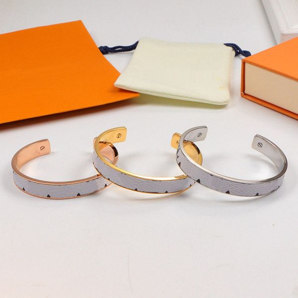 classic round brown pu leather bracelet gold chain bracelet mens with metal lock head charm bracelets in gift retail box, Black
classic round brown pu leather bracelet gold chain bracelet mens with metal lock head charm bracelets in gift retail box, Black