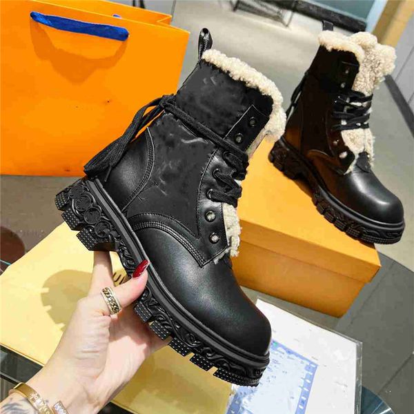 women boots louiseity fashion retro decoration martin knight winter warm snow anti slip thick sole high heel casual boots viutonity 06-08, Black
women boots louiseity fashion retro decoration martin knight winter warm snow anti slip thick sole high heel casual boots viutonity 06-08, Black