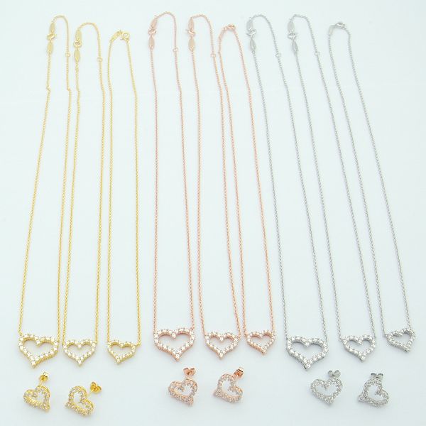 Pendant Necklaces Womens Hollow heart of diamonds Full bore Necklace Designer Jewelry NecklaceGold Silver Rose Full Brand as Wedding Christmas Gift
Pendant Necklaces Womens Hollow heart of diamonds Full bore Necklace Designer Jewelry NecklaceGold Silver Rose Full Brand as Wedding Christmas Gift