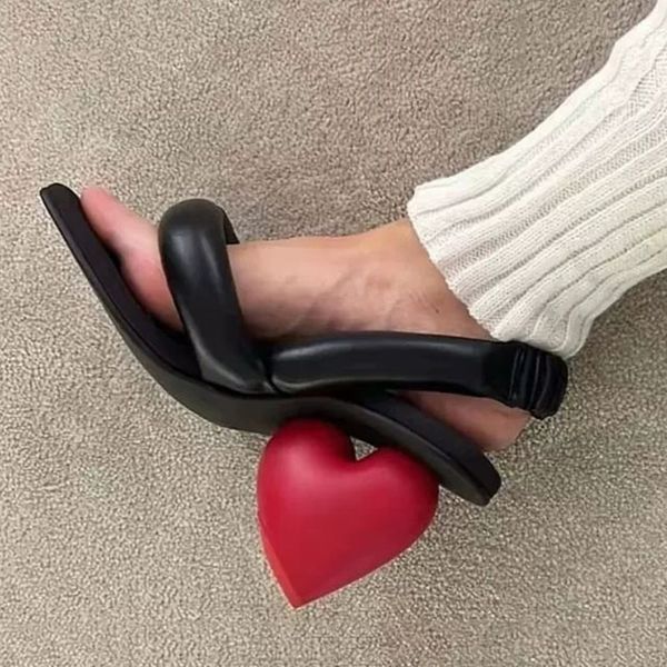 slippers sweet love shaped heel summer shoe leather sandals buckle fashion high heels party dress casual flip flops 221203, Black
slippers sweet love shaped heel summer shoe leather sandals buckle fashion high heels party dress casual flip flops 221203, Black