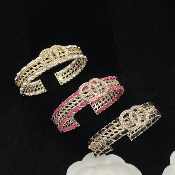 luxury designer cuff elegant fashion bracelet designers specially designed jewelry for women's letter bracelet wedding with box, White
luxury designer cuff elegant fashion bracelet designers specially designed jewelry for women's letter bracelet wedding with box, White