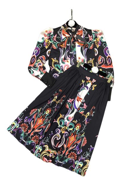 23 new style dress with tie shoulder pad design big skirt fashionable grand skirt, White
23 new style dress with tie shoulder pad design big skirt fashionable grand skirt, White