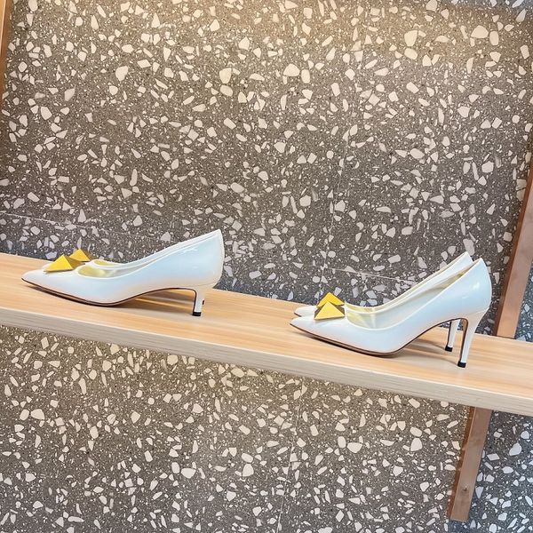 women high heels luxury brand sandals dress shoes reds sole wedding party rosalie 100mm calf leather slingback sandal ankle strap black whit
women high heels luxury brand sandals dress shoes reds sole wedding party rosalie 100mm calf leather slingback sandal ankle strap black whit