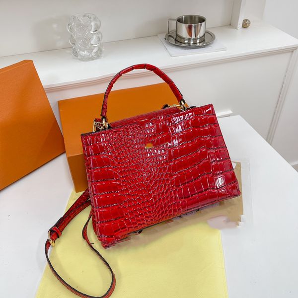 women's bag casual fashion joker solid color handbag messenger bag, Black;red
women's bag casual fashion joker solid color handbag messenger bag, Black;red