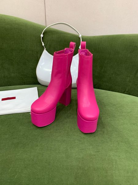 designer laureate women boots brand flamingos love arrow medal martin boot winter genuine leather coarse high heel shoes luxury desert chunk, Black
designer laureate women boots brand flamingos love arrow medal martin boot winter genuine leather coarse high heel shoes luxury desert chunk, Black