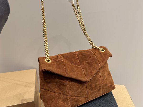2022 luxury handbag shoulder bag brand loulou y-shaped designer seam suede ladies metal chain clamshell messenger chain bags wholesale
2022 luxury handbag shoulder bag brand loulou y-shaped designer seam suede ladies metal chain clamshell messenger chain bags wholesale