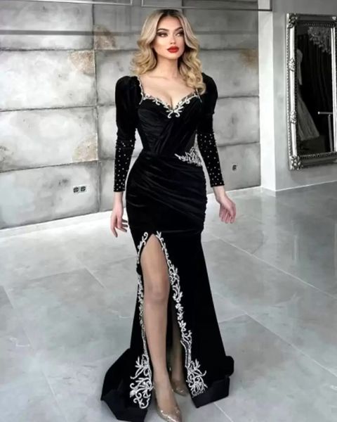 elegant black velvet trumpet prom dresses long sleeves side split formal evening gowns appliques beaded sweetheart neck special occasion par
elegant black velvet trumpet prom dresses long sleeves side split formal evening gowns appliques beaded sweetheart neck special occasion par
