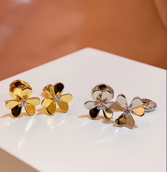 ins new in luxury fine jewelry earrings for womens pendant k gold heart necklace with engraved beadsfull bore clover earrings, Golden
ins new in luxury fine jewelry earrings for womens pendant k gold heart necklace with engraved beadsfull bore clover earrings, Golden