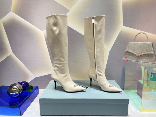 designer women boots martin desert leather boot flamingos love arrow medal real leathers coarse winter designers shoes with box size 35-40 -, Black
designer women boots martin desert leather boot flamingos love arrow medal real leathers coarse winter designers shoes with box size 35-40 -, Black