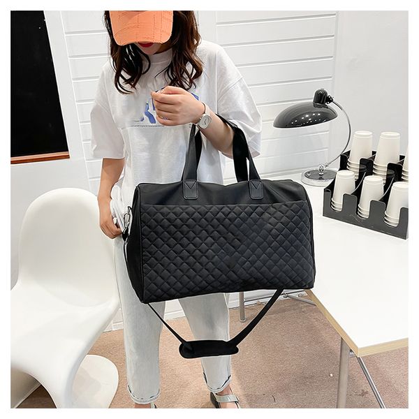 women's bag casual fashion joker solid color cloth handbag shoulder travel bag, Black;red
women's bag casual fashion joker solid color cloth handbag shoulder travel bag, Black;red