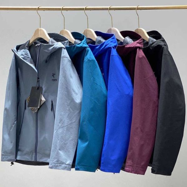hard shell rushsuit designer jacket autumn winter mens rubber pressed embroidery hooded coat arc waterproof cardigan sportswear, Black;brown
hard shell rushsuit designer jacket autumn winter mens rubber pressed embroidery hooded coat arc waterproof cardigan sportswear, Black;brown