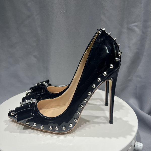 butterfly-knot rivets high heels black shoes luxury red bottoms stiletto heel patent leather party pointed wedding shoe bowtie shallow mouth
butterfly-knot rivets high heels black shoes luxury red bottoms stiletto heel patent leather party pointed wedding shoe bowtie shallow mouth