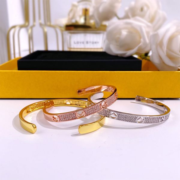 women bracelet cuff bangle classic simple letter design adjustable women's tricolor temperament luxury diamond bracelets exquisite jewe, Black
women bracelet cuff bangle classic simple letter design adjustable women's tricolor temperament luxury diamond bracelets exquisite jewe, Black