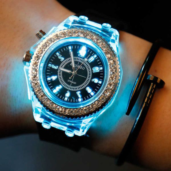 wristwatches selling women ladi fashion diamond wrist watch sports luminous led silicone strap quartz men epoch geneva watch, Slivery;brown
wristwatches selling women ladi fashion diamond wrist watch sports luminous led silicone strap quartz men epoch geneva watch, Slivery;brown