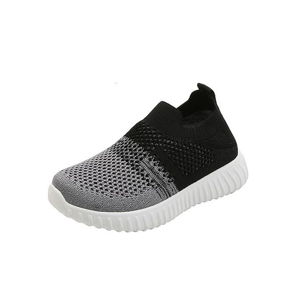 sneakers children's shoes breathable student trendy casual flats korean style kids knit single sports fashion 221205, Black;red 
sneakers children's shoes breathable student trendy casual flats korean style kids knit single sports fashion 221205, Black;red
