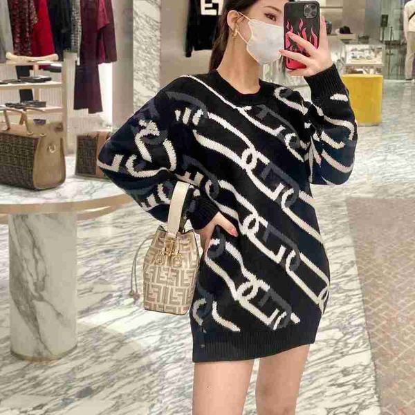 women's sweaters designer autumn and winter 2022 new couple's buckle letter jacquard round neck casual sweater men's 3hdr, White;black
women's sweaters designer autumn and winter 2022 new couple's buckle letter jacquard round neck casual sweater men's 3hdr, White;black