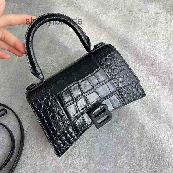 classic lady bags crossbody designer bbalencaigass ladies b bags family 2023 hourglass women's 76bg
classic lady bags crossbody designer bbalencaigass ladies b bags family 2023 hourglass women's 76bg