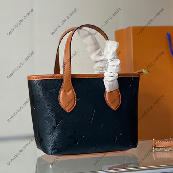 women shoulde bags mini totes bag glossy leather diagonal crossbody bag for ladies luxury designer handbags card holder sports outdoor trave
women shoulde bags mini totes bag glossy leather diagonal crossbody bag for ladies luxury designer handbags card holder sports outdoor trave