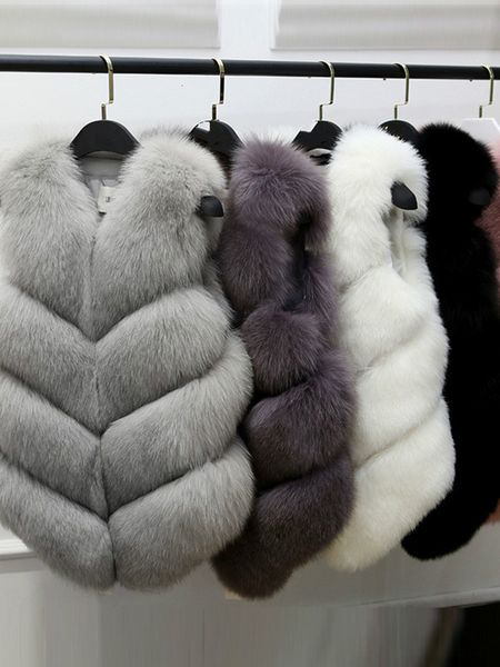 womens vests sleeveless jacket for fox fur winter short artificial coat elegant female warm 221205, Black;white
womens vests sleeveless jacket for fox fur winter short artificial coat elegant female warm 221205, Black;white