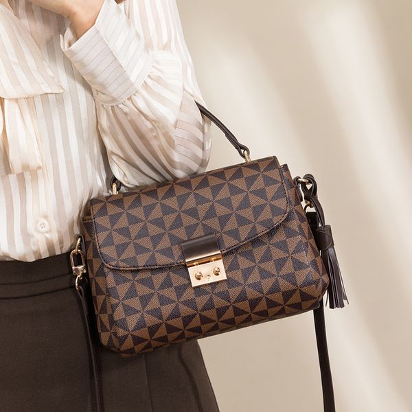 evening bags shoulder for women luxury with crossbody strap and handle plaid fashion vintage messenger female handbags 221205
evening bags shoulder for women luxury with crossbody strap and handle plaid fashion vintage messenger female handbags 221205