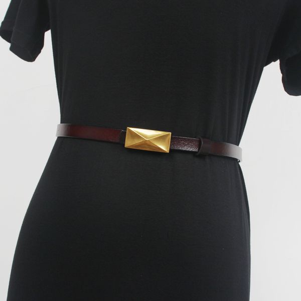 belts women's runway fashion genuine leather cummerbunds female dress corsets waistband belts decoration narrow belt r1717 221205, Black;brown
belts women's runway fashion genuine leather cummerbunds female dress corsets waistband belts decoration narrow belt r1717 221205, Black;brown