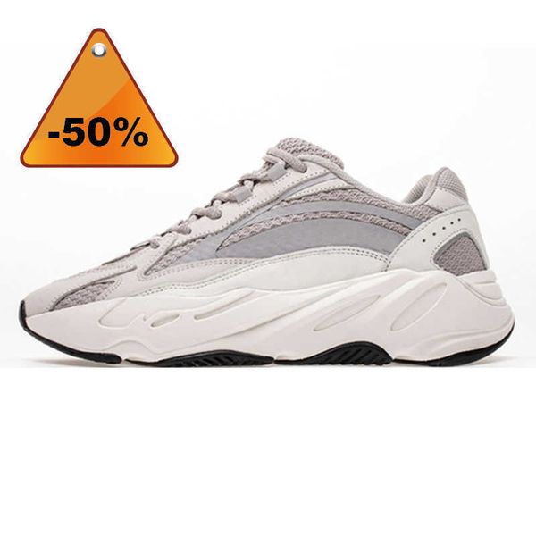 2022 3m reflective 700 v2 running shoes black silver gray runner solid wave grey static magnet teal carbon blue men women designer
2022 3m reflective 700 v2 running shoes black silver gray runner solid wave grey static magnet teal carbon blue men women designer