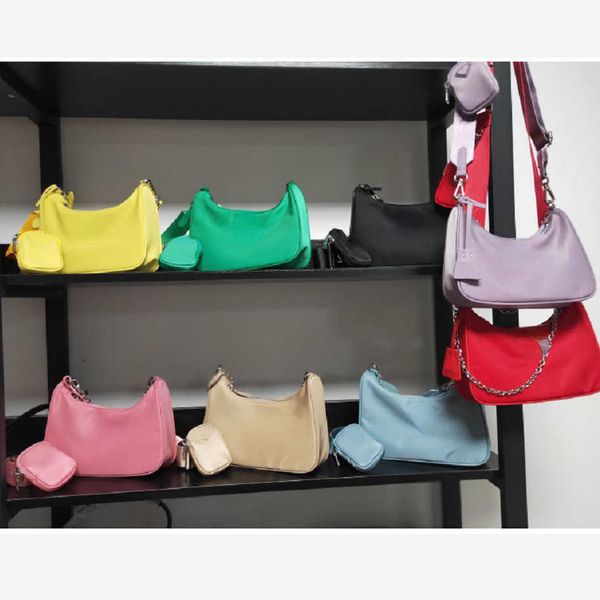 brand evening bags designer design new hobo three in one bag nylon underarm bag 2005 women's single shoulder messenger bag
brand evening bags designer design new hobo three in one bag nylon underarm bag 2005 women's single shoulder messenger bag