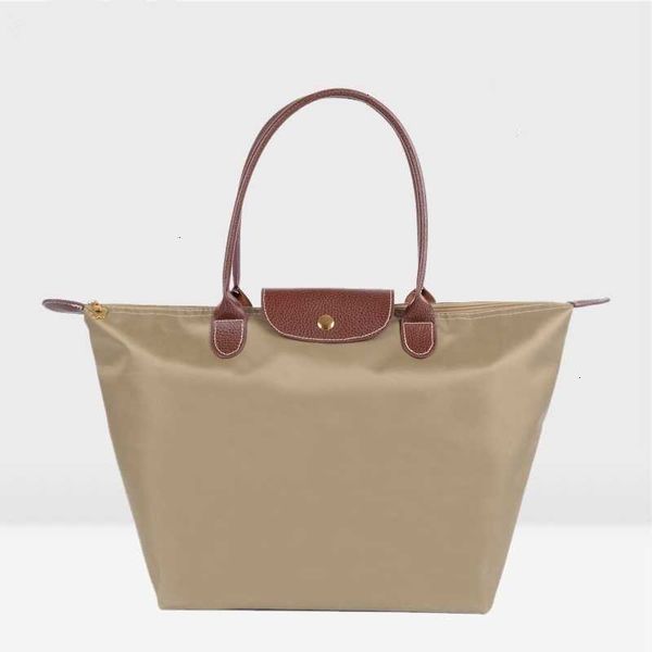 mode nylon bag strandtas tote womens handtas schoudertassen vrouwelijke waterdichte opvouwbare dumplings boodschappentas bolsa nieuwe
mode nylon bag strandtas tote womens handtas schoudertassen vrouwelijke waterdichte opvouwbare dumplings boodschappentas bolsa nieuwe