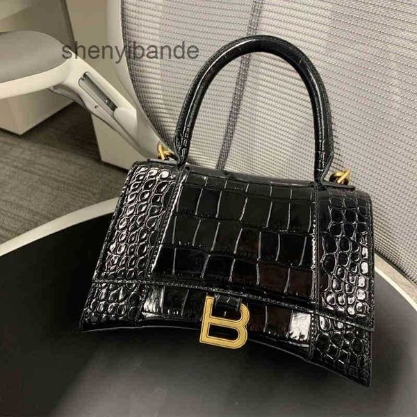 classic lady bags crossbody designer bbalencaigass ladies 2023 hourglass bags b home high version women's one shoulder messenger crocod
classic lady bags crossbody designer bbalencaigass ladies 2023 hourglass bags b home high version women's one shoulder messenger crocod