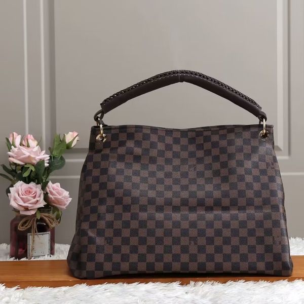 2023classic flap box handbag clutch shoulder money crossbody messenger designer bag
2023classic flap box handbag clutch shoulder money crossbody messenger designer bag