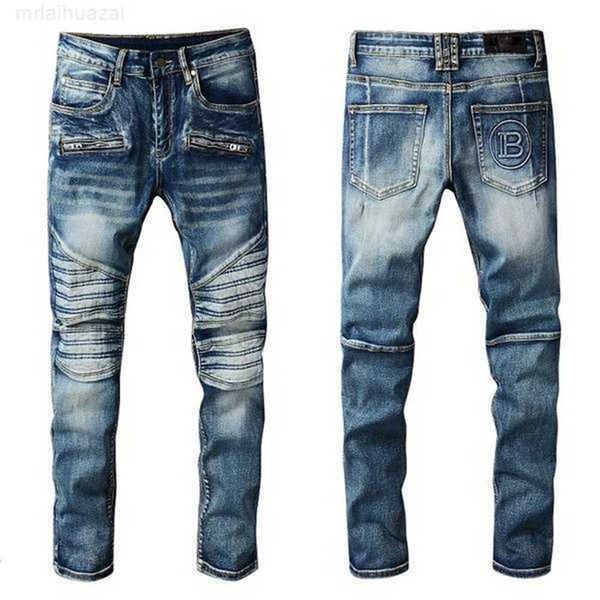 men's jeans 2022ss new european and american designer hip-hop high street fashion tide brand cycling motorcycle wash patch letter loose, Blue
men's jeans 2022ss new european and american designer hip-hop high street fashion tide brand cycling motorcycle wash patch letter loose, Blue