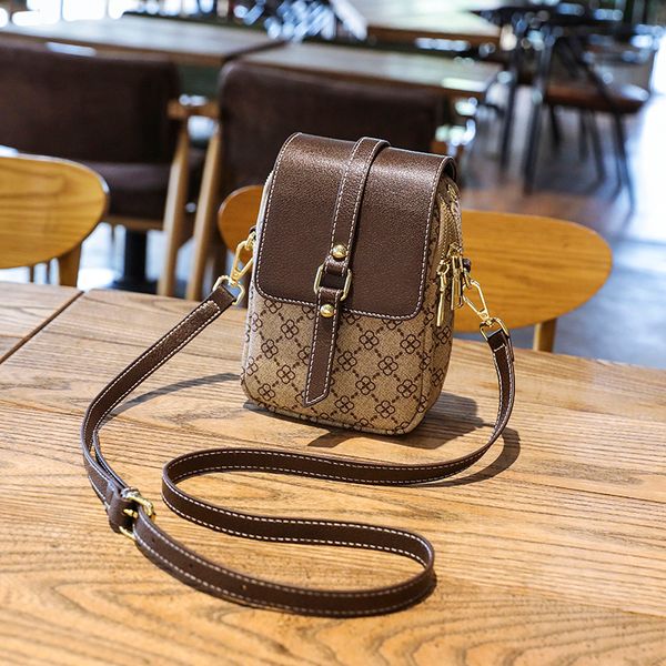 evening bags ladies side for women trend luxury shoulder crossbody leather small vintage hanging mobile cell phone handbags 221205
evening bags ladies side for women trend luxury shoulder crossbody leather small vintage hanging mobile cell phone handbags 221205