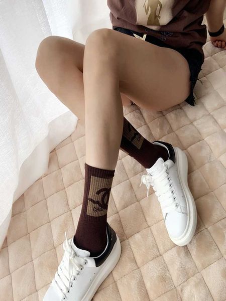 4 pairs of european autumn and winter socks children's pure cotton versatile letter medium tube net red small fragrance sports ins, Black
4 pairs of european autumn and winter socks children's pure cotton versatile letter medium tube net red small fragrance sports ins, Black