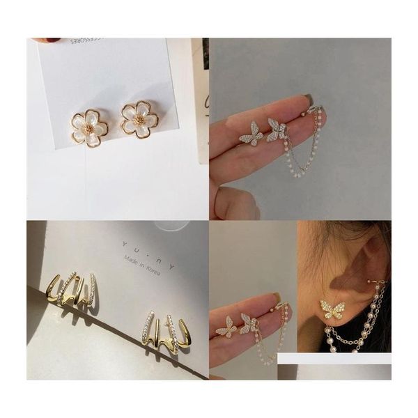 stud korean elegant cute rhinestone butterfly stud earrings for women girls fashion metal chain jewelry gifts 119 d3 drop delivery dh8lr, Golden;silver
stud korean elegant cute rhinestone butterfly stud earrings for women girls fashion metal chain jewelry gifts 119 d3 drop delivery dh8lr, Golden;silver