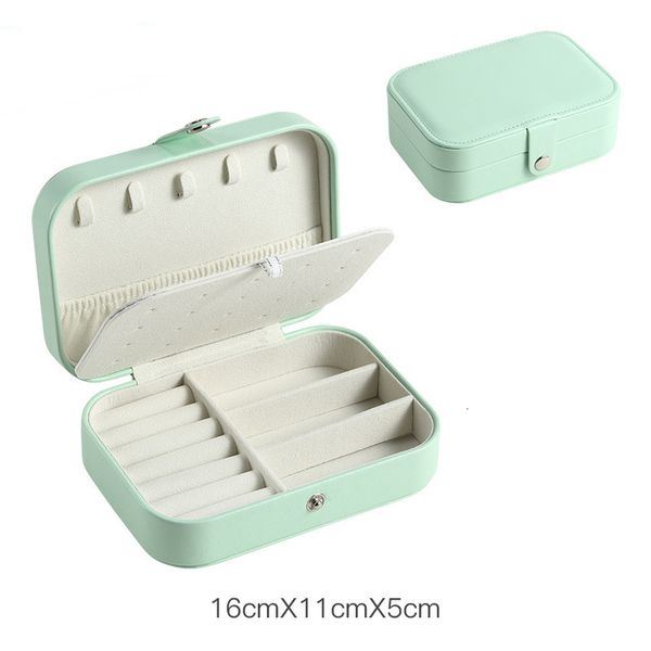 jewelry boxes portable box organizer display travel case button leather storage zipper jewelers joyero 221205, Black;white
jewelry boxes portable box organizer display travel case button leather storage zipper jewelers joyero 221205, Black;white