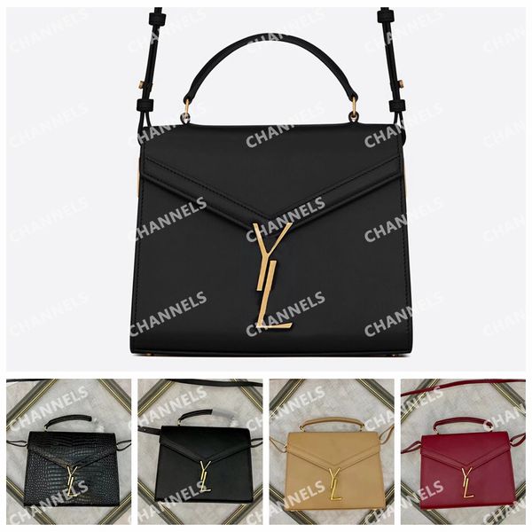 cassadra medium handle shoulder bag in grain de poudre embossed leather caviar fashion designer luxury crossbody bags
cassadra medium handle shoulder bag in grain de poudre embossed leather caviar fashion designer luxury crossbody bags